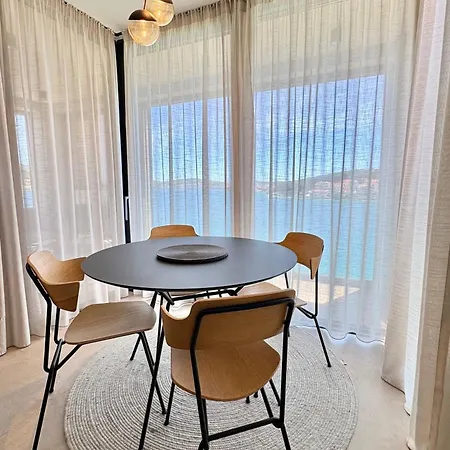 Maison Adriatique Seafront דירה *